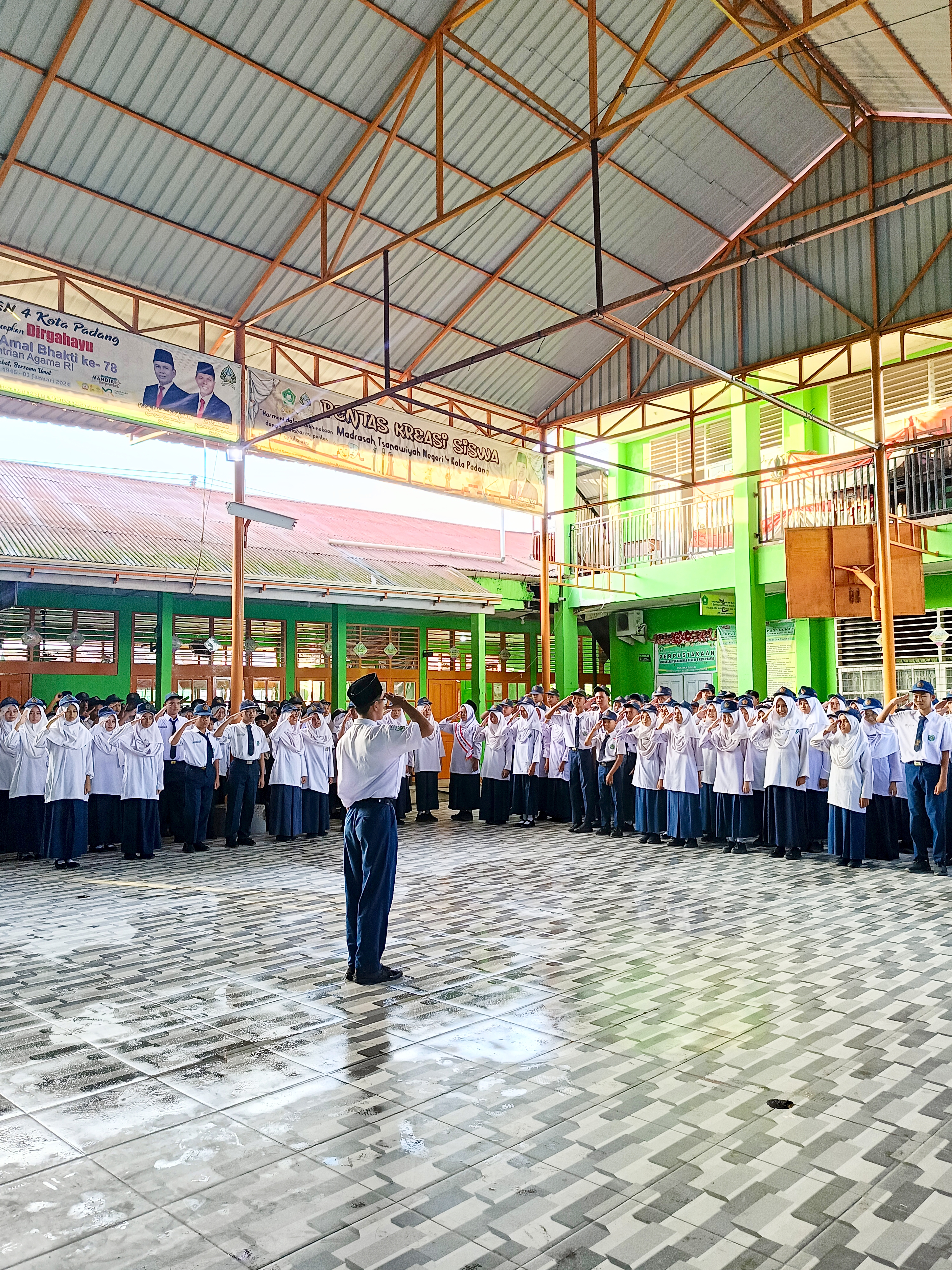15c5e46d-b311-4eac-998a-888199a33cc1.jpg