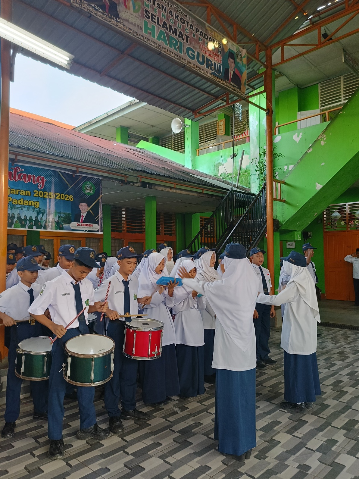 4153e9d2-9e85-4d63-962c-ffe41e1529ae.jpg