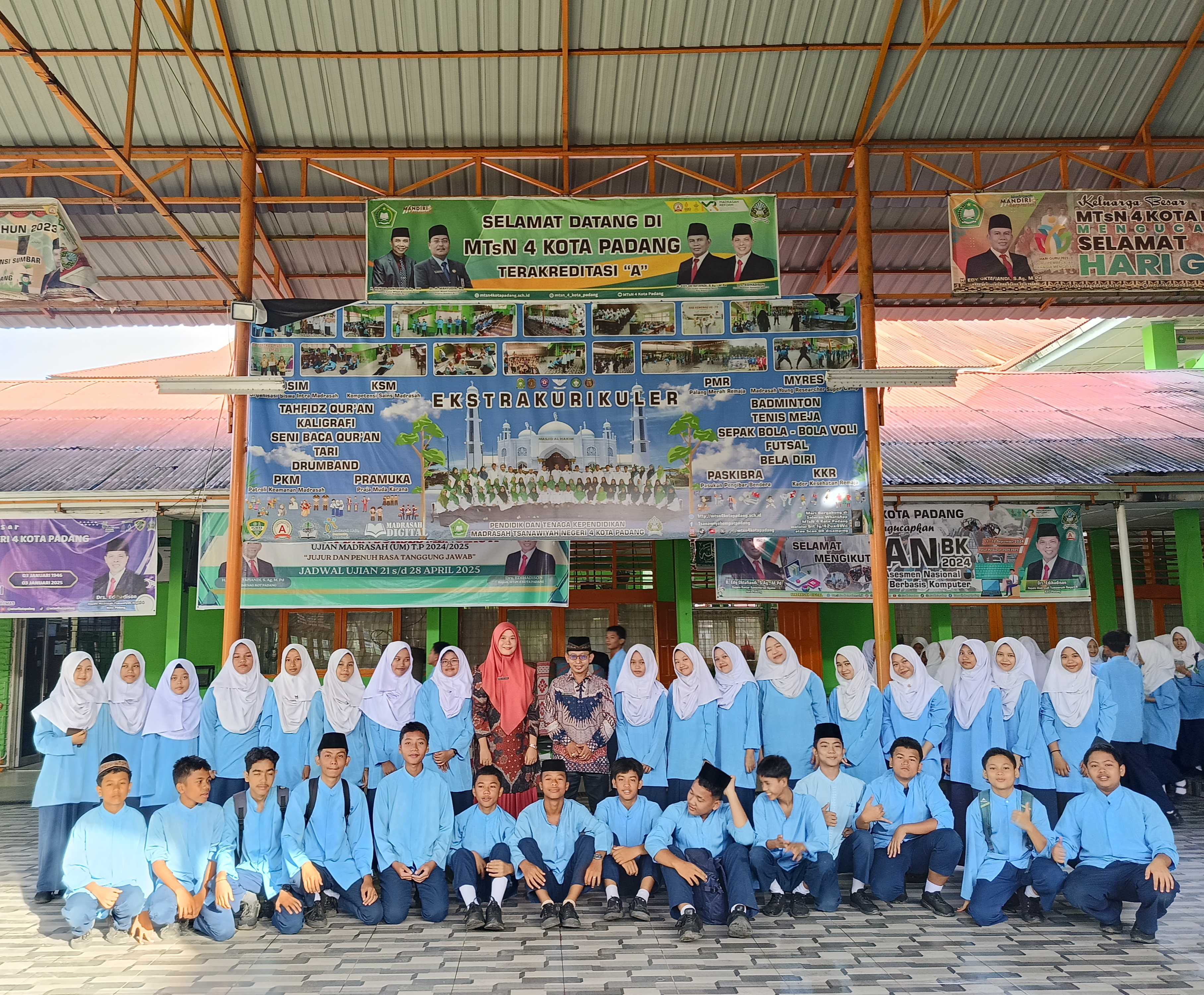 74b2c082-faf0-4dff-8476-4cd9e947141d.jpg