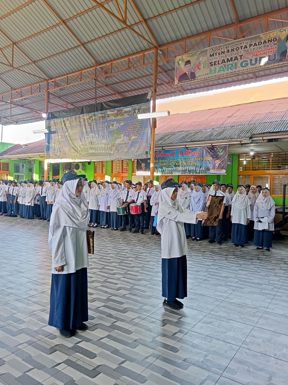 b46fe92d-dd46-4cee-9c88-42dcbeca654d.jpg