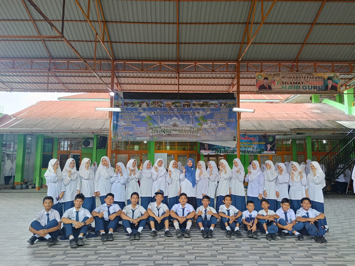 b80848d7-f4f0-4c52-a0f7-d1316fc4e10f.jpg